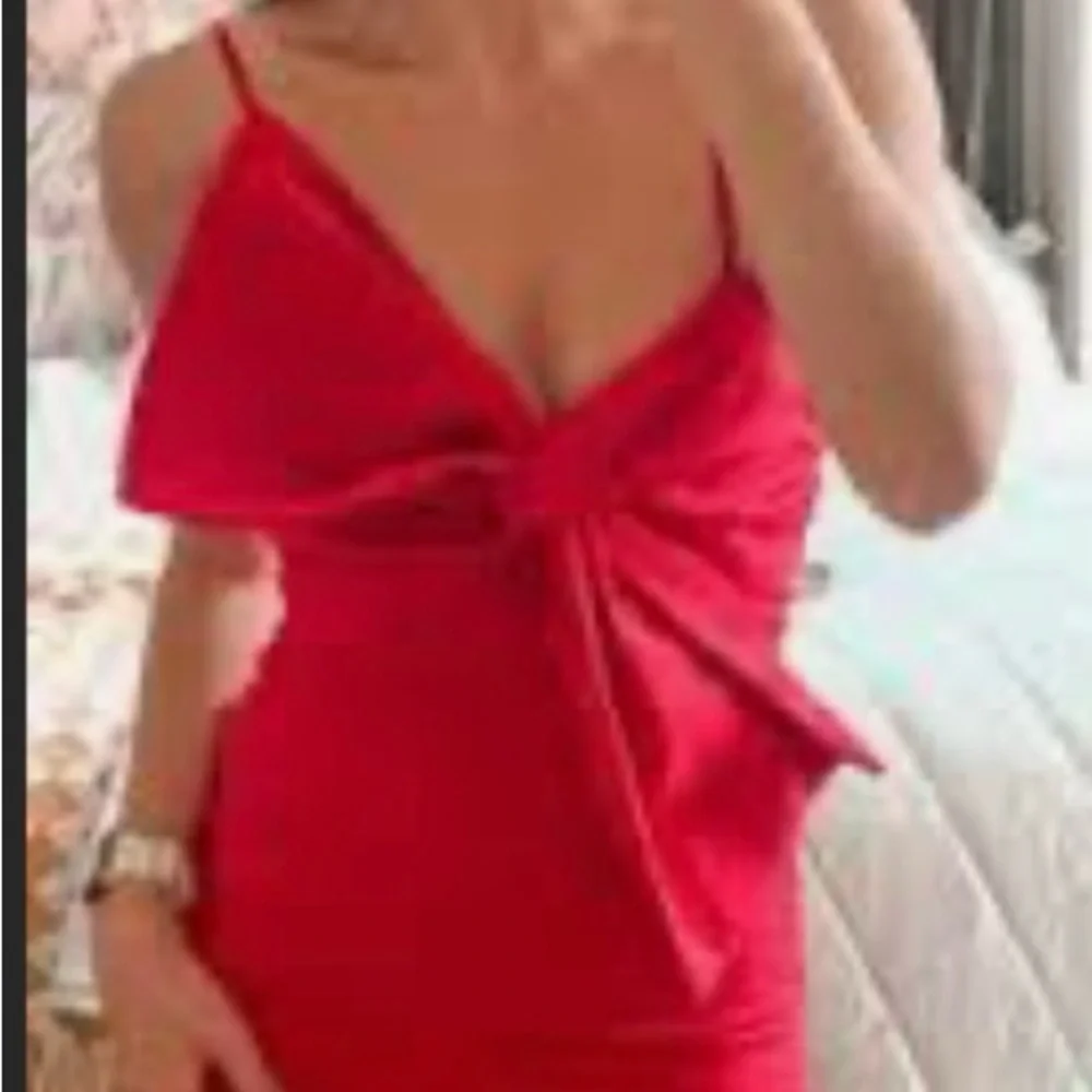NWTags Zara red ruched‎ bow vneck mini dress size small